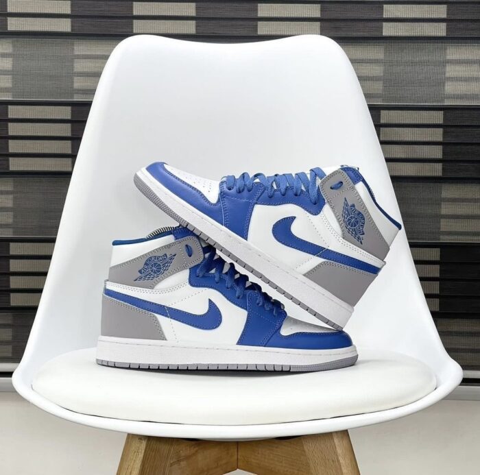 Jordan 1 True Blue