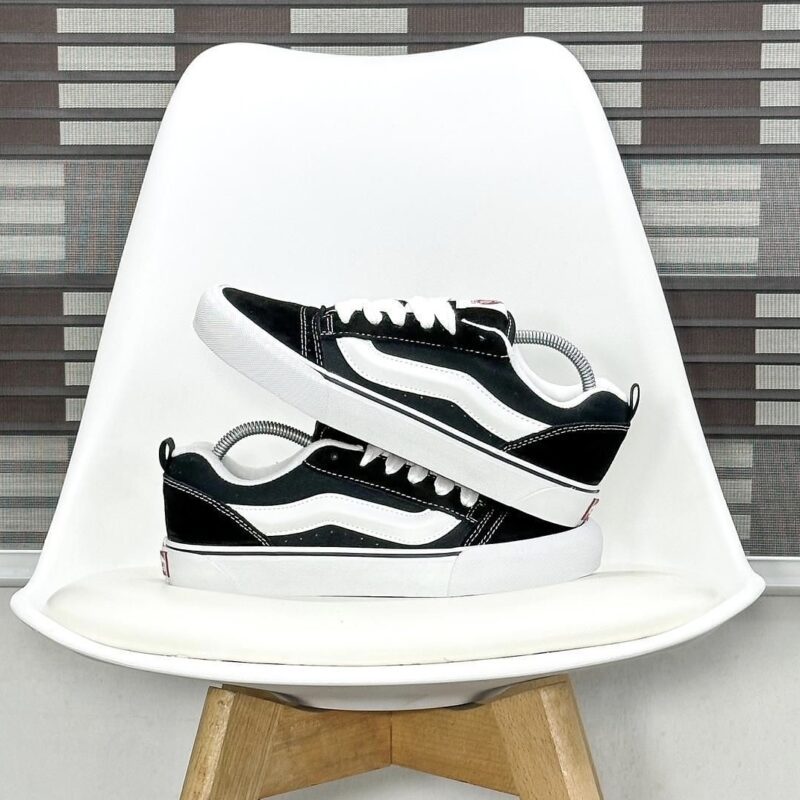 Vans Knu Black White