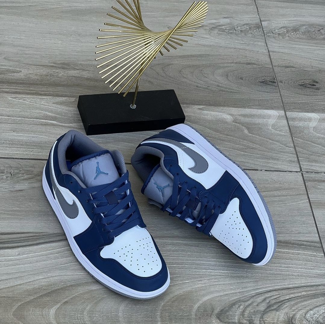 Jordan 1 Low Blue
