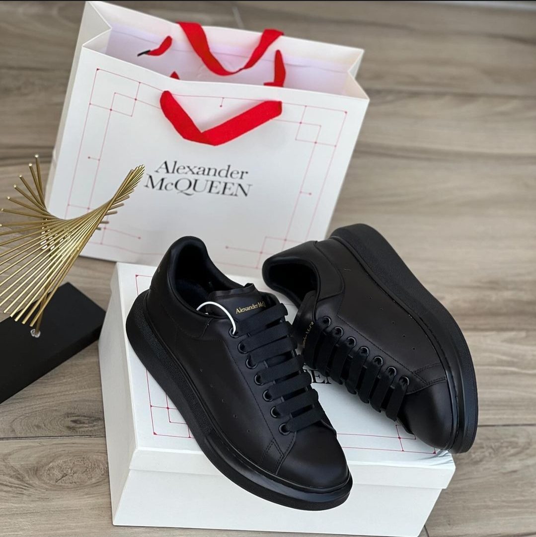 Alexander McQueen - Image 2