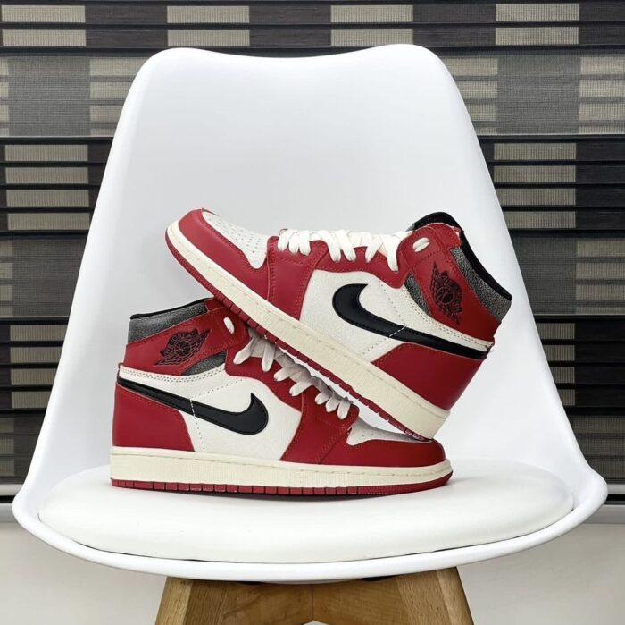 Jordan 1 High Cut Chicago Red