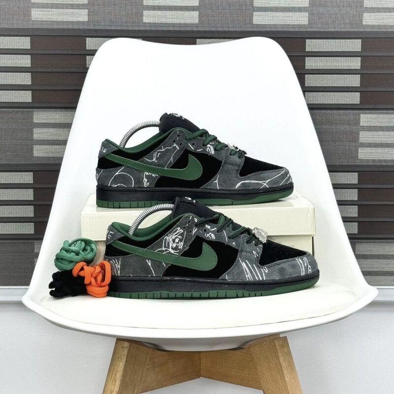 Nike SB Dunk Skateboarders