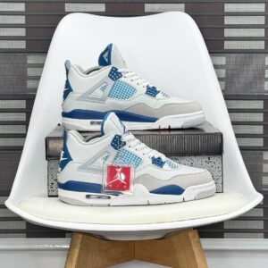 Air Jordan 4 Retro Military Blue