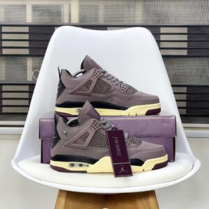 A Ma Maniére x Air Jordan 4 "Violet Ore" 2 A Ma Maniére x Air Jordan 4 "Violet Ore"