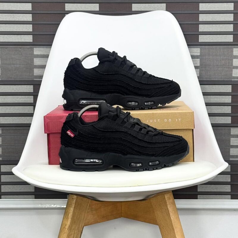 Levi’s x Nike Air Max 95 "Black"