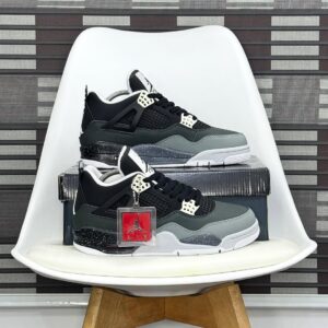 Air Jordan 4 'Fear'